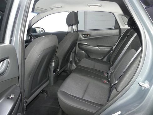 Used 2023 Hyundai Kona SEL FWD image 27