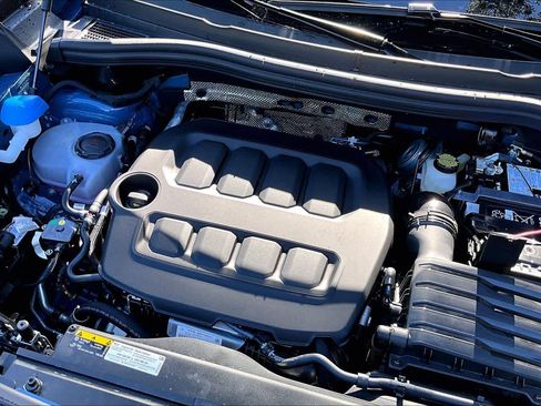 New 2026 Volkswagen Tiguan SEL R-Line image 17