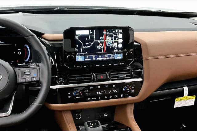 New 2025 Nissan Pathfinder Platinum w/ Lighting Package (N93) AWD/4WD image 8