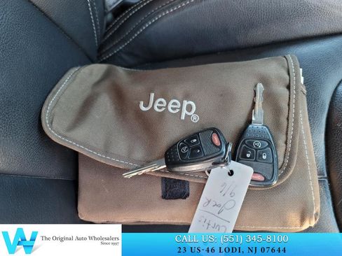 Used 2017 Jeep Wrangler Unlimited Sahara w/ Quick Order Package 24E Chief image 27