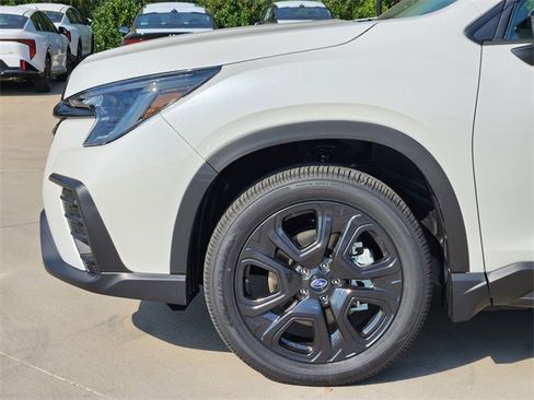 New 2025 Subaru Ascent Bronze Edition image 5