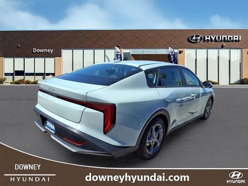 Used 2025 Kia K4 FWD image 4