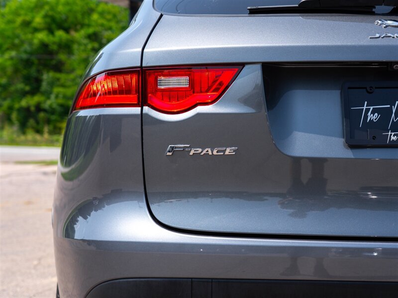 Used 2019 Jaguar F-PACE Prestige AWD/4WD image 10