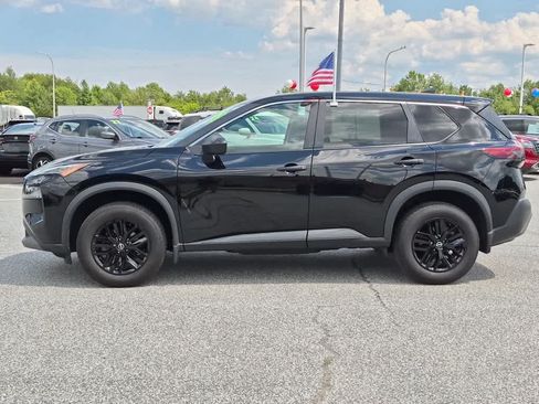 Used 2023 Nissan Rogue S AWD/4WD image 5