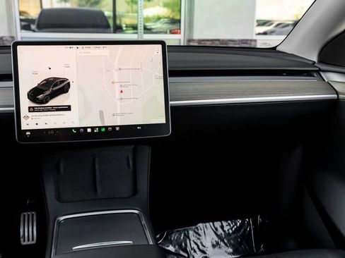 Used 2023 Tesla Model Y Performance AWD/4WD image 24