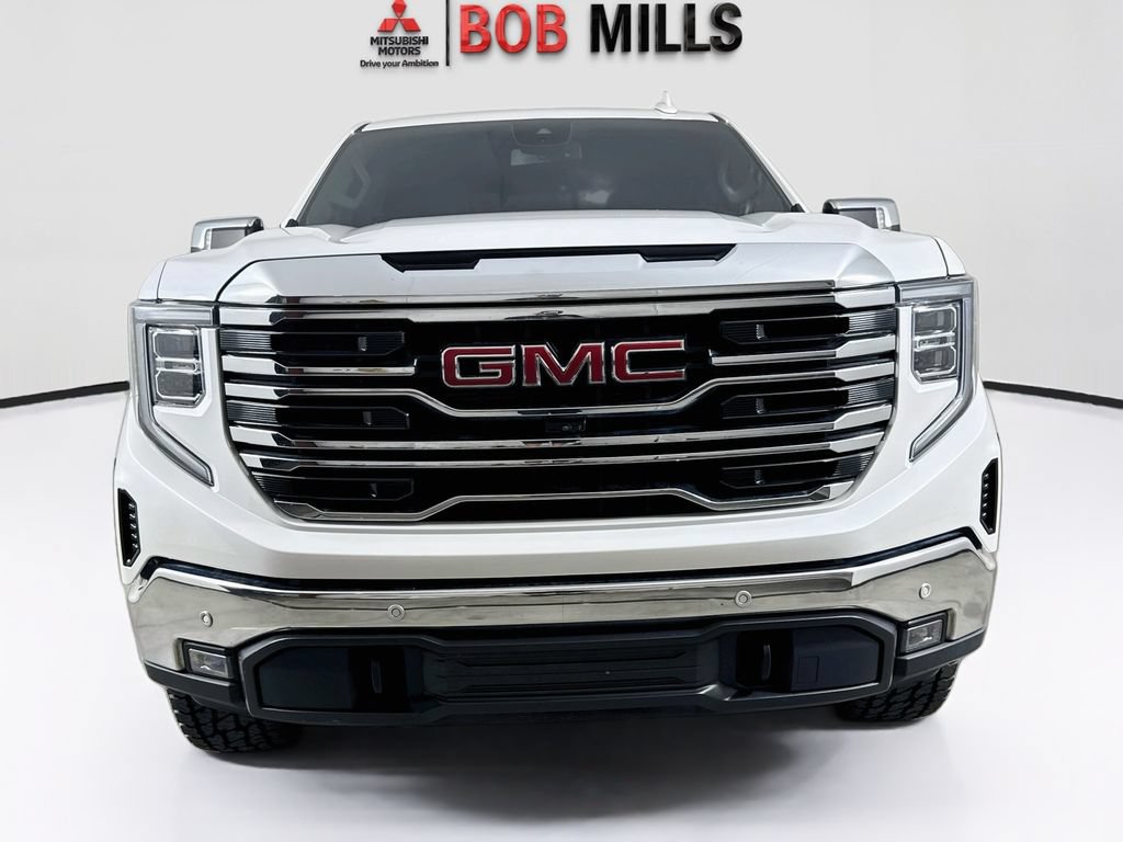 Used 2024 GMC Sierra 1500 SLT w/ SLT Premium Plus Package AWD/4WD image 2