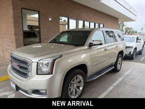 Certified 2017 GMC Yukon SLE w/ SLE Value Package RWD image 1