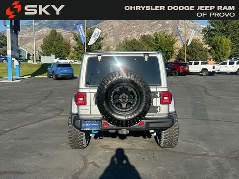 Used 2021 Jeep Wrangler Unlimited Rubicon 4xe w/ Steel Bumper Group image 6