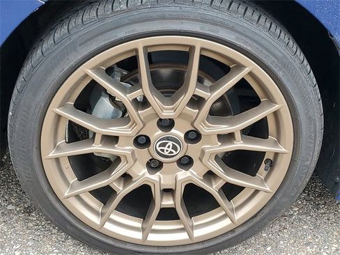 Used 2024 Toyota Camry SE image 27