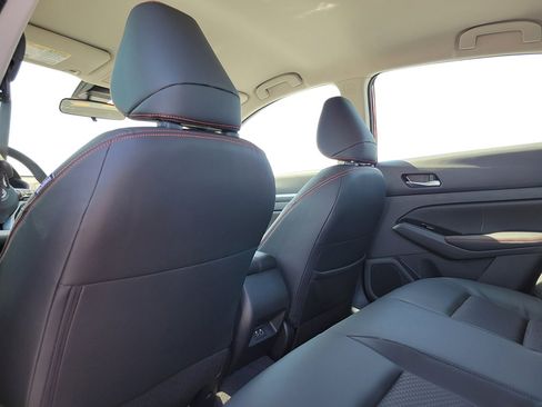 New 2026 Nissan Altima 2.5 SR FWD image 36
