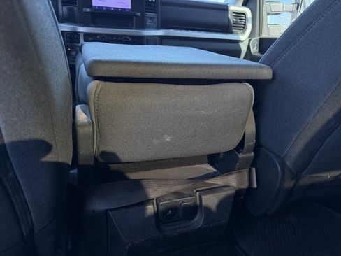 Used 2024 Ford F250 XLT image 27