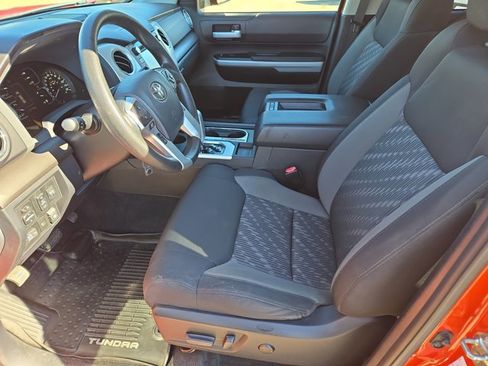 Used 2018 Toyota Tundra SR5 image 14