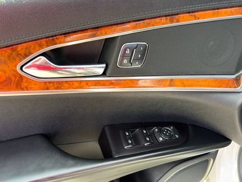 Used 2017 Lincoln MKX Reserve w/ Lincoln MKX Climate Package AWD/4WD image 12