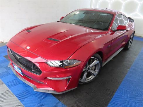 Used 2022 Ford Mustang GT Premium RWD image 4