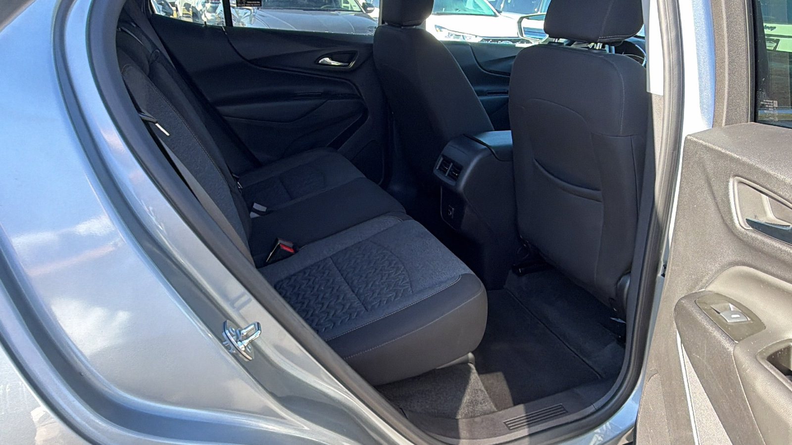 Used 2024 Chevrolet Equinox LT AWD/4WD image 21