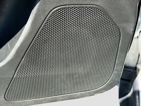 Used 2021 Jeep Cherokee Latitude Plus image 20