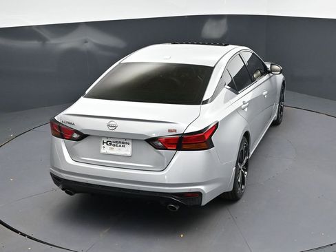 Used 2024 Nissan Altima 2.5 SR w/ SR Premium Package image 34