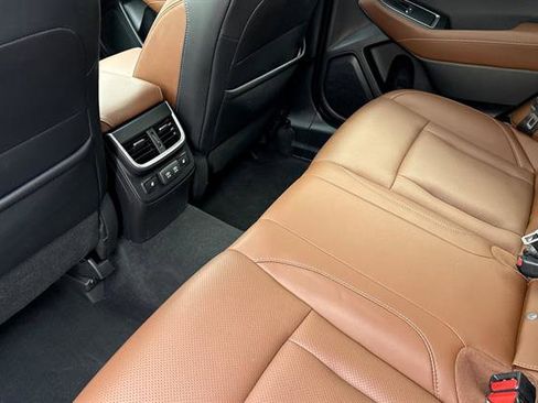 Used 2020 Subaru Outback Touring XT AWD/4WD image 12