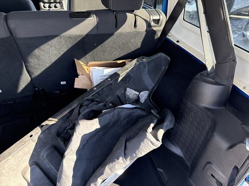 Used 2015 Jeep Wrangler Unlimited Sahara w/ Max Tow Package image 16