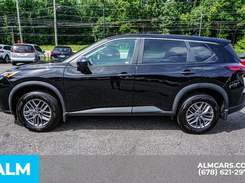 Used 2025 Nissan Rogue S FWD image 7