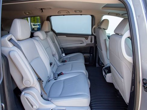 Certified 2022 Honda Odyssey EX-L image 15