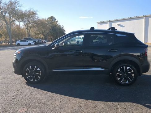 Certified 2026 Nissan Kicks SR w/ Cold Weather Package image 8