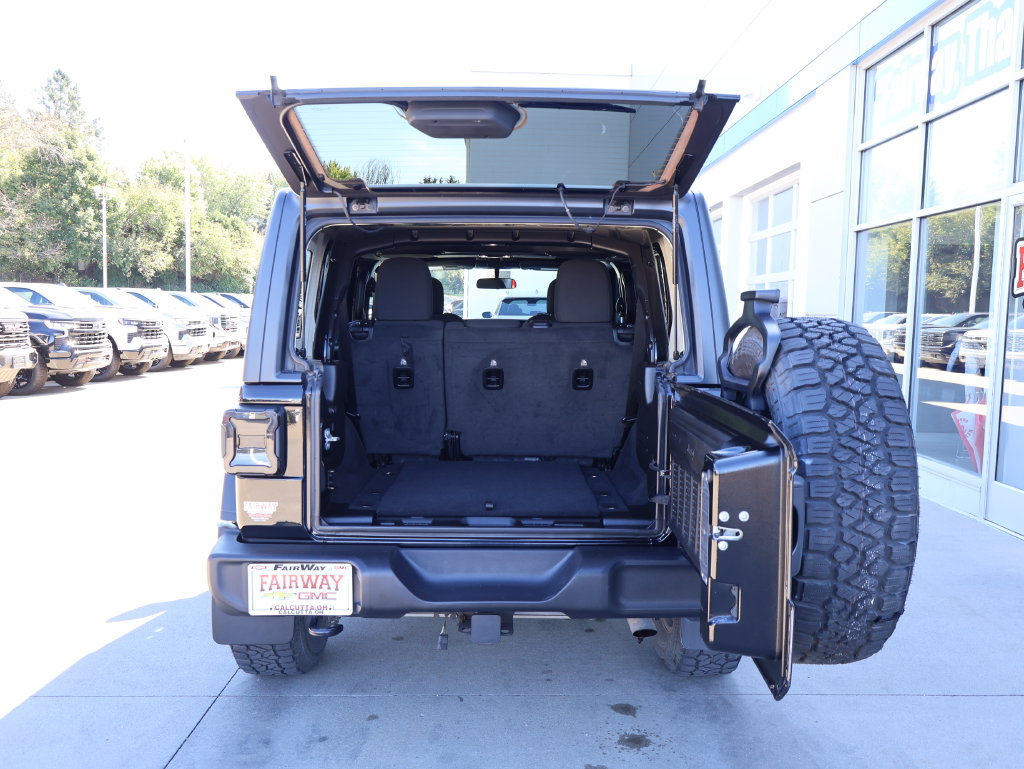 Used 2020 Jeep Wrangler Unlimited Sport S AWD/4WD image 28
