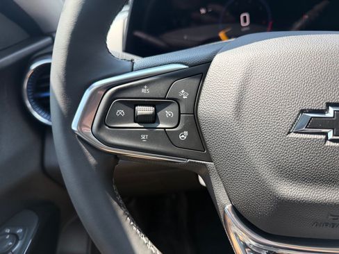 New 2026 Chevrolet Trax LT w/ Midnight Edition FWD image 24