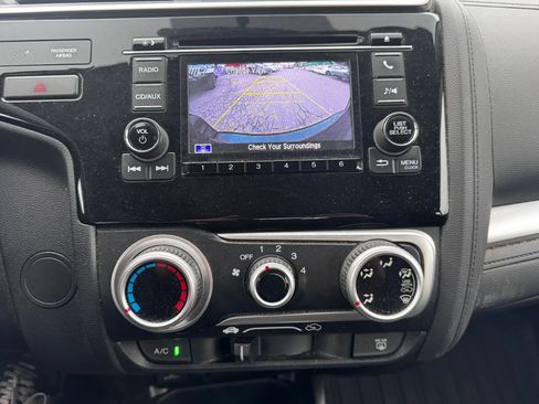 Used 2016 Honda Fit LX image 25