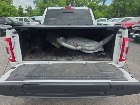Used 2022 Ford F150 Lariat w/ Equipment Group 502A High AWD/4WD image 10