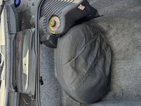 Used 1998 Porsche Boxster image 35