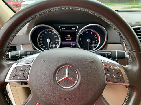 Used 2014 Mercedes-Benz GL 450 4MATIC image 15