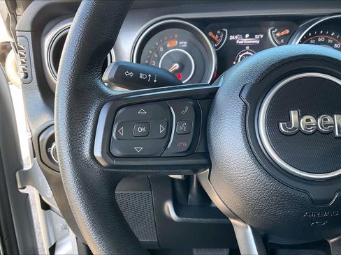 Used 2023 Jeep Wrangler Sport AWD/4WD image 22