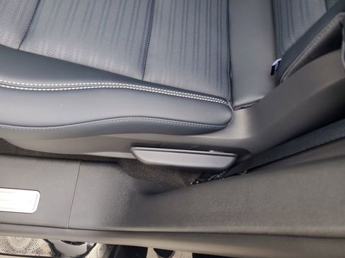 New 2025 Lincoln Nautilus Reserve image 12