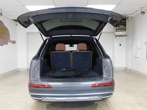 Used 2021 Audi Q7 3.0T Premium Plus w/ Premium Plus Package AWD/4WD image 75