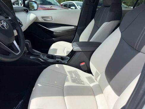 Used 2024 Toyota Corolla XLE FWD image 18