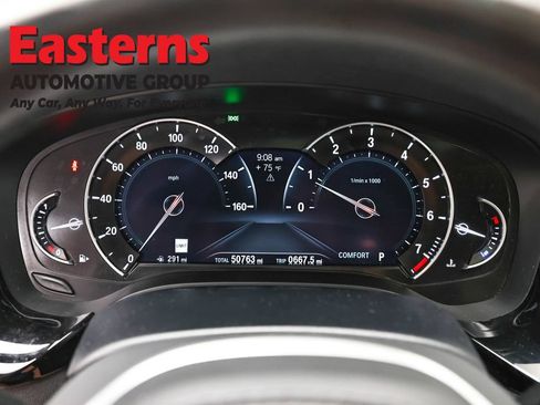 Used 2019 BMW 530i xDrive w/ Convenience Package AWD/4WD image 18
