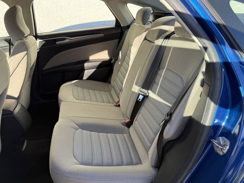 Used 2018 Ford Fusion S image 27