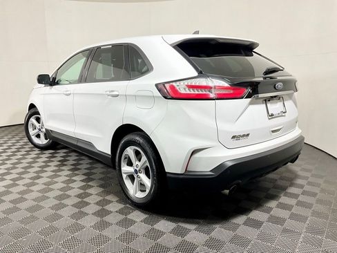 Used 2020 Ford Edge SE image 10