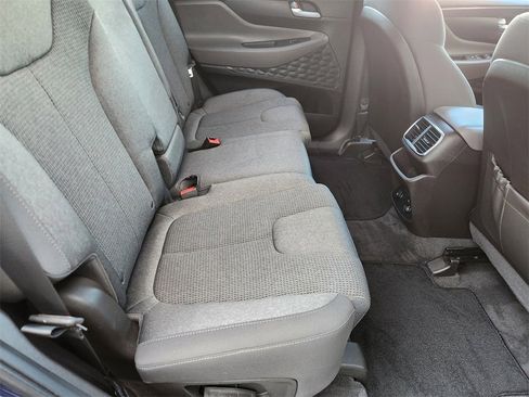 Used 2019 Hyundai Santa Fe SEL image 31