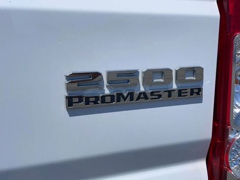 Used 2025 RAM ProMaster 2500 w/ Convenience Group FWD image 43