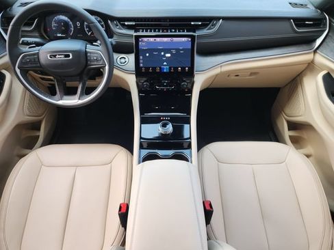 Certified 2023 Jeep Grand Cherokee Limited RWD image 25