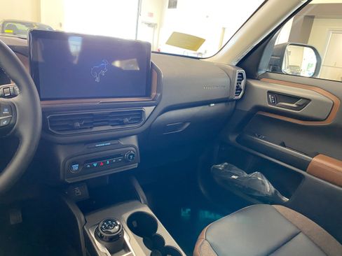 New 2025 Ford Bronco Sport Outer Banks w/ Outer Banks Tech Package+ image 14