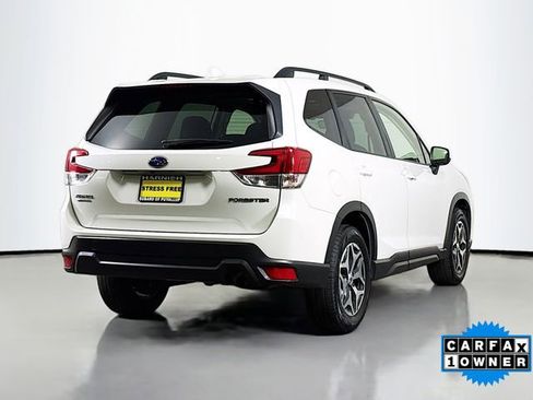 Used 2020 Subaru Forester Premium AWD/4WD image 7