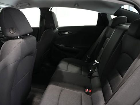 Used 2025 Chevrolet Malibu LS w/ Driver Confidence Package FWD image 14
