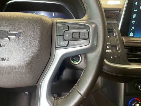 Used 2024 Chevrolet Tahoe Z71 w/ Luxury Package AWD/4WD image 15
