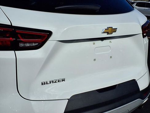 Certified 2023 Chevrolet Blazer LT w/ Convenience Package image 23