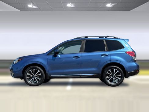 Used 2017 Subaru Forester 2.0XT Touring AWD/4WD image 2