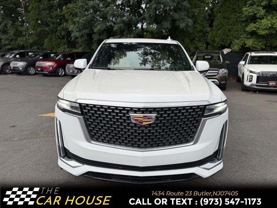 Used 2024 Cadillac Escalade Premium Luxury RWD image 12