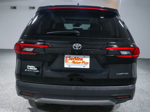 Used 2025 Toyota Grand Highlander AWD Hybrid image 8